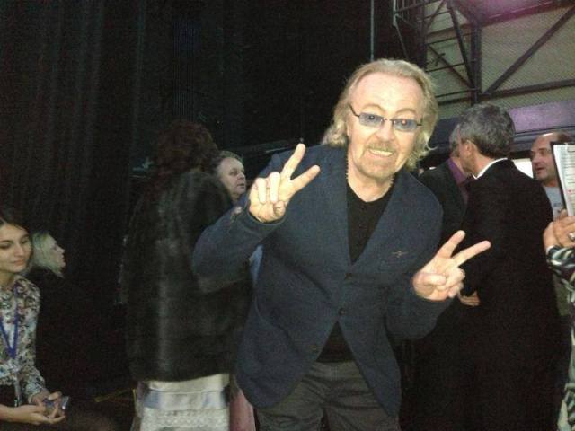 1004641_10151785251134472_274769230_n