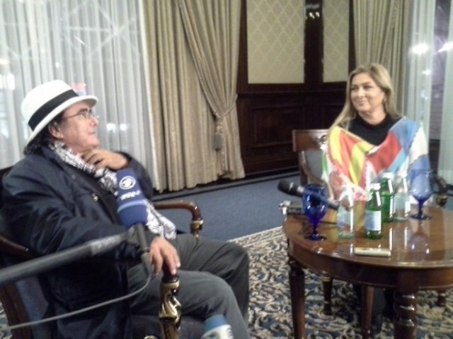 by TV Sorrisi e Canzoni