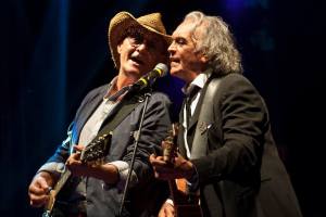 11828657_889486814463538_4305861359582550875_n