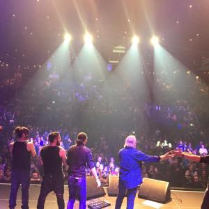 12003932_10153220963579472_860456377239714480_n