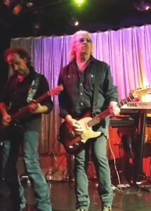 12088074_10207732514298934_9050250829888317478_n