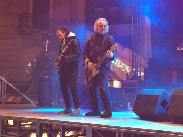 15740834_10211816455515950_8968123080291002276_n