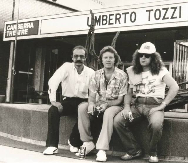 36087455_2107037355977199_1232013108319354880_n