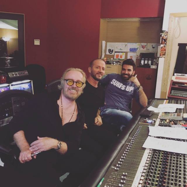 46202220_10156154929964472_307409209014616064_n